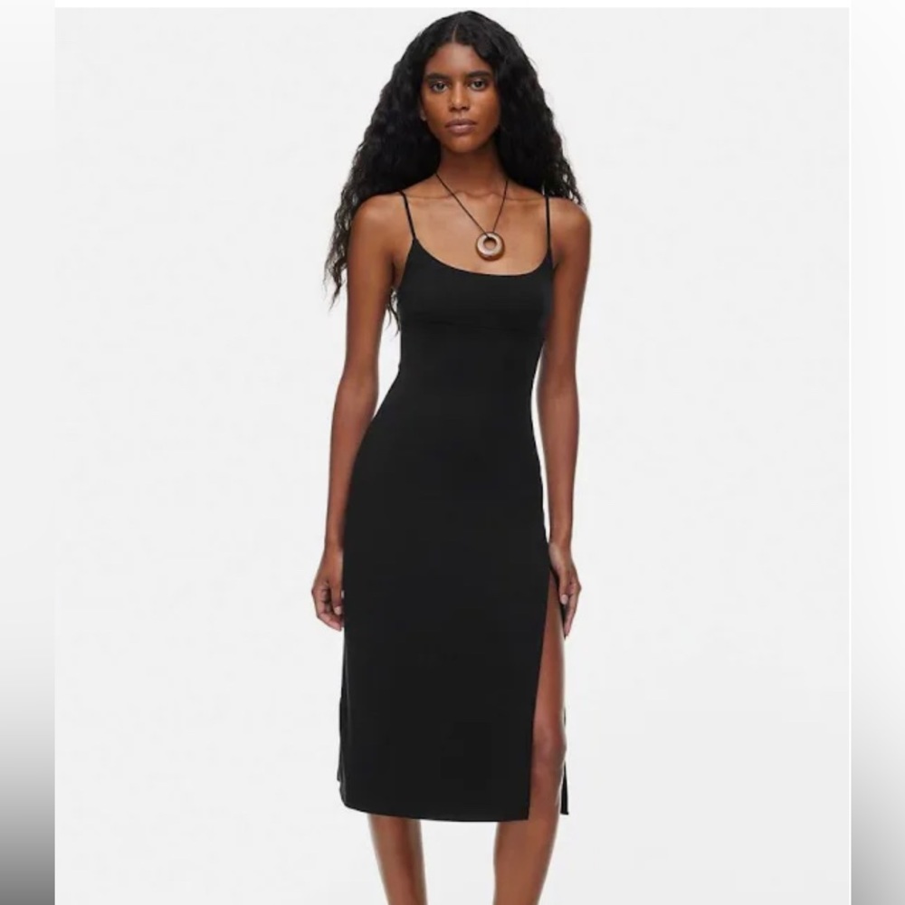 Aritzia dream weaver dress